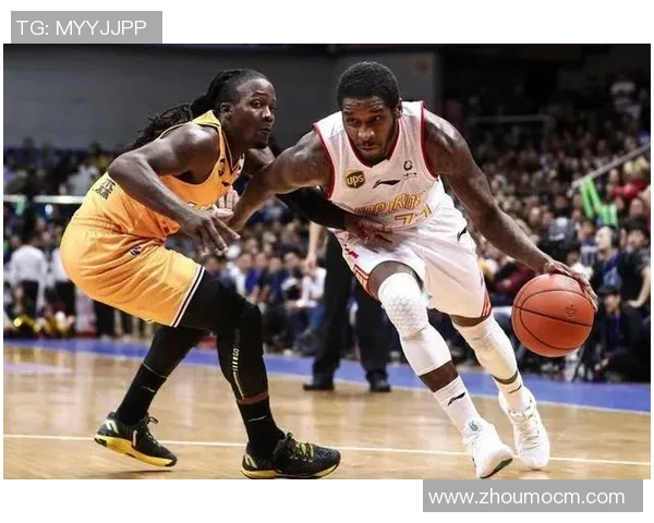 广州羽毛球队以94分稳居锦标赛积分榜首位展现强劲实力