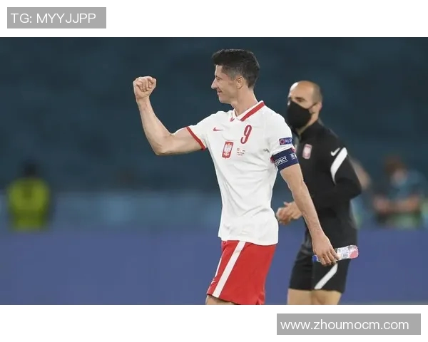 莱万再创辉煌带领球队征战新赛季展现无与伦比的足球才华与领导力